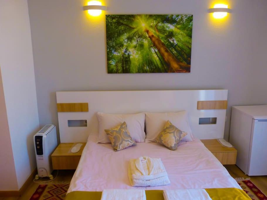 Live-Inn Stunning Apartment On Azneft Sq With President Palace & Old City Views Baku Ngoại thất bức ảnh